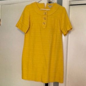 Beautiful Yellow dress size 4